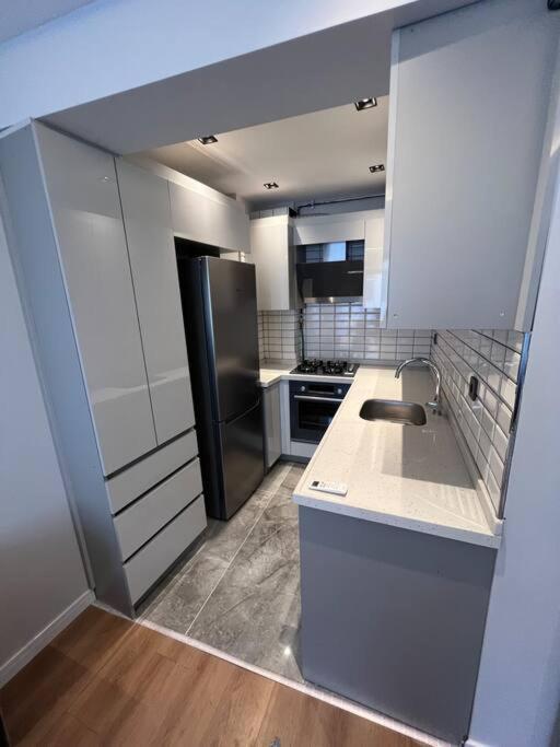 Zeytinburnu Merkezi Konumda, Sifir Daire & Esyalar Apartment Istanbul Luaran gambar